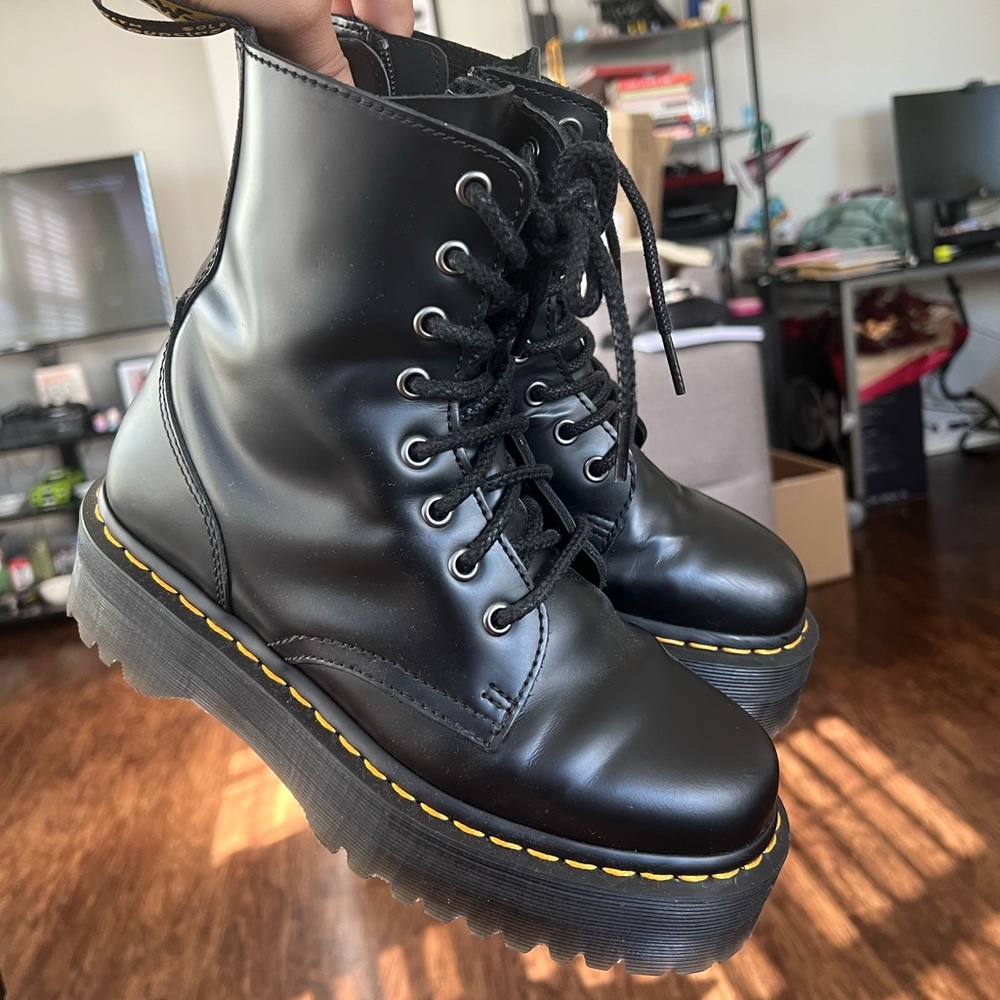 Dr.Martens Jadon Boots